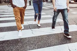 streetwear-apparel-jeans-men-women-crossing-road-city