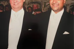 20260206 Foto persbericht - Roosendalers Floor (l) en Haroon (r) trouwden op 29 juli 2007