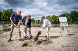 1   Startsein bouw Albertdonk SDW   kistje met wensen