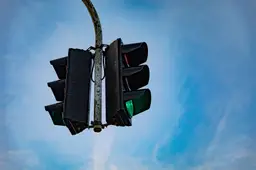 dimhou-traffic-light-6909085