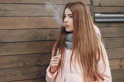 meisje vape