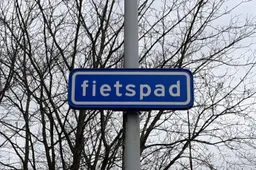 Fietspad. DM van Hellesem (1)