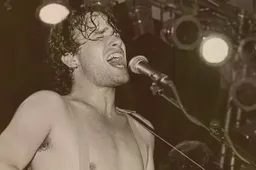 It-s-Never-Over-Jeff-Buckley_st_9_jpg_sd-low (1)