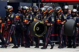 Red Bull Pitcrew mekaniker