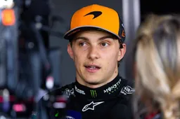 oscar-piastri-silverstone-radio-1200x800