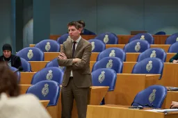 Holy shit! Minister van Volksgezondheid wordt een... D66'er