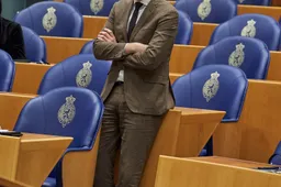 D66-'liberaal' Paternotte tegen partijen die blij zijn met uitstel 2G-debat: 'Je zet je naam onder langere lockdown'