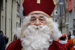 Zet je maar schrap! Na Zwarte Piet is 'koloniaal white patriarchy-symbool' Sinterklaas aan de beurt!
