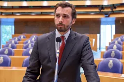 Thierry Baudet geeft VVD'er Sophie Hermans veeg uit pan: "Wooncrisis komt door uw immigratie"