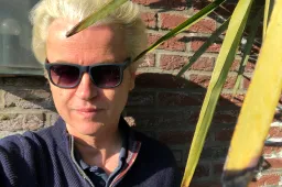 Geert Wilders geeft het goede voorbeeld: 'Heerlijk muziekje op en genieten in quarantaine in tuin of op balkon'