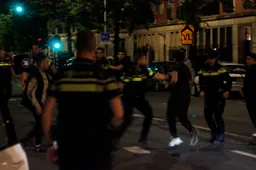 Utrecht pakt relschoppers aan! Burgemeester: rellen aangejaagd door vloggers