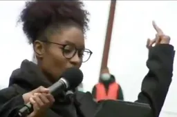 Racistische Sylvana Simons gaat los: 'All Lives Matter?' Dikke middelvinger!
