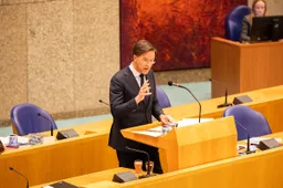 'Mark Rutte speelt nep-open kaart: doet alsof hij door wil CU, maar kiest eigenlijk voor de PvdA'