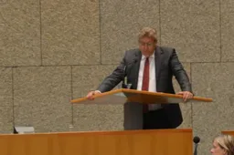 Henk Krol reageert direct op nieuws coronabeleid Duitsland en vraagt Rutte: dit doen we toch niet ook in Nederland