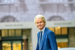 [VIDEO] Wilders spreekt de natie toe: 'Wij zijn een sterk volk. En we geven nooit op'