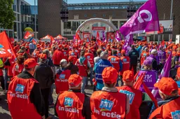 Hilarisch! Lidmaatschap vakbond FNV massaal opgezegd na smerige uithaal richting PVV en FvD