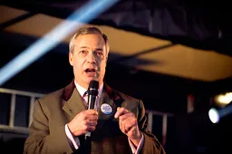 VIDEO! Nigel Farage: 'De Fransen dumpen HUN migranten in ONS Verenigd Koninkrijk!'
