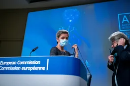 EU acht het "broodnodig" om naast coronavaccins ook de inkoop van coronamedicijnen naar zich toe te trekken