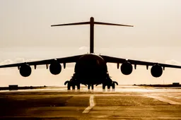 Nederland begint éíndelijk met evacuatie tolken Afghanistan, op dit moment slechts één vliegtuig onderweg