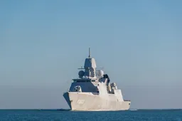 Te triest voor woorden! Nederland is Navo-sukkeltje: 'te weinig marinecapaciteit voor Libië-missie'