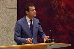 [Video] Farid Azarkan (DENK): 'Dit kabinet bestaat uit machtpatsers die meedogenloos te werk gingen'