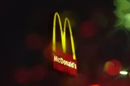 Zwarte dag voor Russische MacDonald's liefhebbers MacDonald's definitief weg uit Rusland