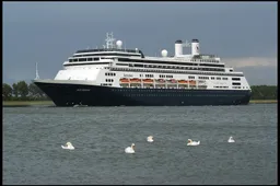Vandaag voert Extinction Rebellion actie tegen cruiseschepen in Rotterdam
