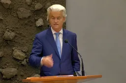 Geert Wilders gaat alvast op campagne en brengt bezoek aan toekomstig 'gelukszoekers-centrum' in Bakel