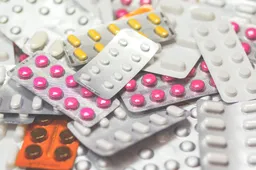 Bittere Pil voor de zorg: Arm Nederland haalt dure medicijnen niet meer op