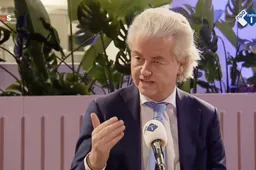 Wilders woest over IS-vlaggen op Amsterdamse demonstratie