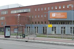 Breda University broedplaats voor klimaatgekkies: Klimaatverandering als verplicht studieonderdeel in 2024