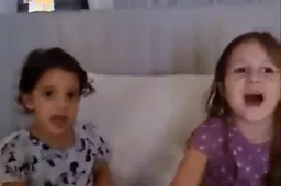Filmpje! Deze kleine meisjes van 5 en 2 jaar oud worden nog steeds gegijzeld door Hamas