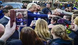 Mediakartel in tranen maar toch ook 'positief': "Wilders I is heel ver weg"