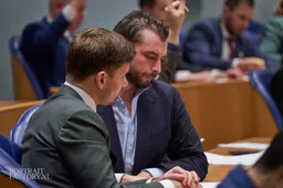 Strijdbaar FvD vraagt om steun na aanhoudende dreigingen van geweld: “Het is helaas echt nodig”