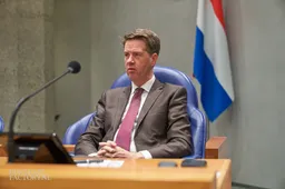 Extreemlinks viert feest: Bosma mijdt verstandig herdenking Februaristaking