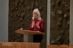 Globalisten FURIEUS op Mona Keijzer: 'Laat Oekraïense dienstplichtigen teruggaan om te vechten'