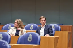 Laurens Dassen (Volt) woest op Omtzigt: "PVV wel gedogen?!"