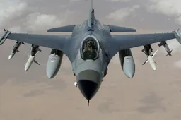 Slecht nieuws voor Zelensky: Oekraïne moet langer wachten op de levering van Deense F-16's