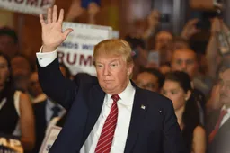 Speciaal uurtje paniek-tv: Bar Laat blaast vanavond de Trump-rel nog eens flink op in extra uitzending
