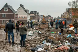 Huizenmarkt op hol: Burgers klem in de wurggreep van waanzinnige prijzen