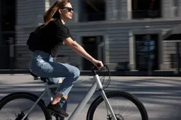 Fietsen op een elektrische fiets: Is het echt gezond?