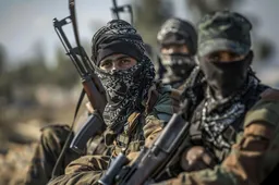 Wreedheden van Hamas onthuld: sadistische spelletjes, slavenwerk en dagenlang geen eten – Tijd om dit gajes te vernietigen!