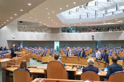 Tweede Kamer onderwerpt nieuwe bewindslieden aan vuurdoop: tijd om elkaars nieren te proeven