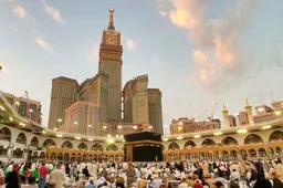 Absurd! Honderden moslims bezwijken aan extreme hitte in Mekka: ook Nederlandse vrouw omgekomen