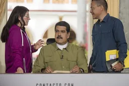 Lachwekkend! Dictator Maduro wijst naar Musk, Bolsonaro en anderen voor Venezolaanse onrust