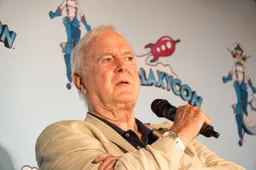 Monty Python legende John Cleese is KLAAR met X: "Bedankt voor het diner, Elon!"