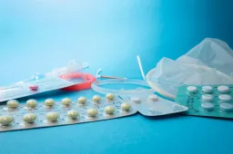 Moodswings, gewichtstoename en migraine: feiten en fabels over de anticonceptiepil