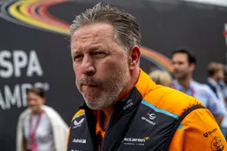 Red Bull-baas Christian Horner lacht Zak Brown van McLaren uit: "Dit slaat nergens op!" - Max Verstappen houdt huis!