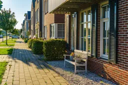 Een verkoopmakelaar verdient zichzelf vaak terug