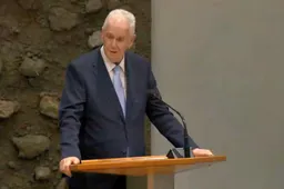 Onrust bij PVV? Kamerlid De Roon neemt het op voor Netanyahu: "Een held"